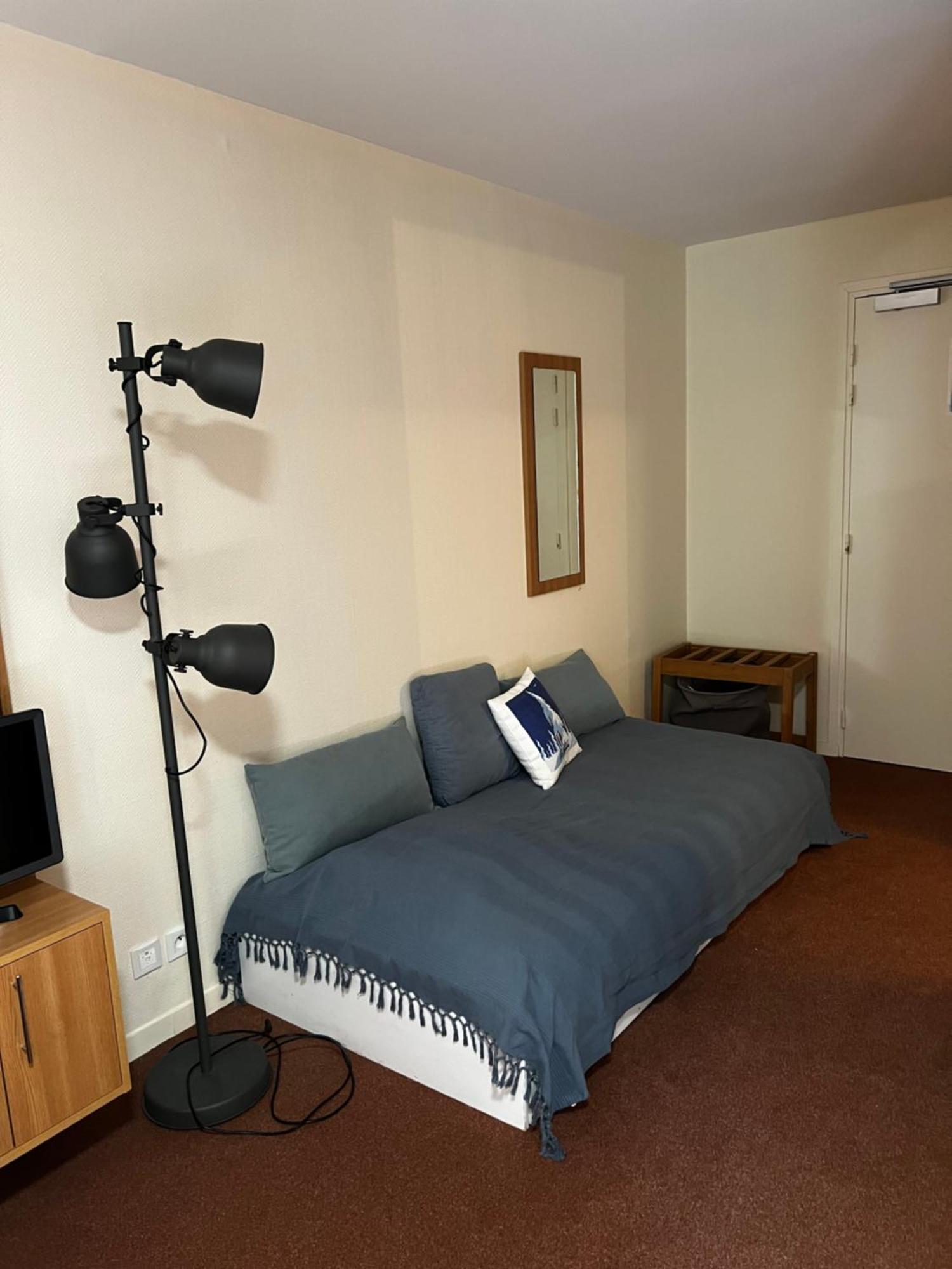 Apartment Aux Pieds Des Pistes, Des Chemins De Rando Les Deserts (Savoie)